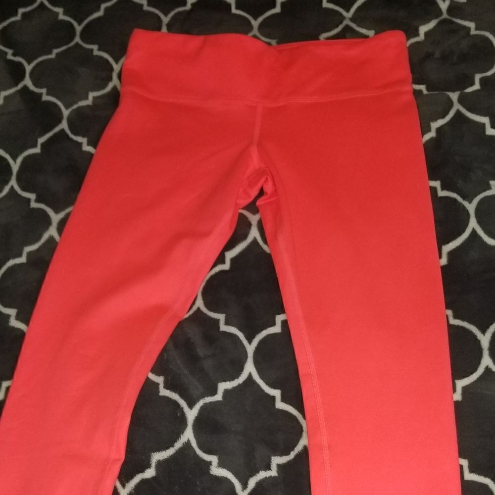 Alo Yoga Medium Orange low Waist Airlift Legging. - Picture 8 of 14